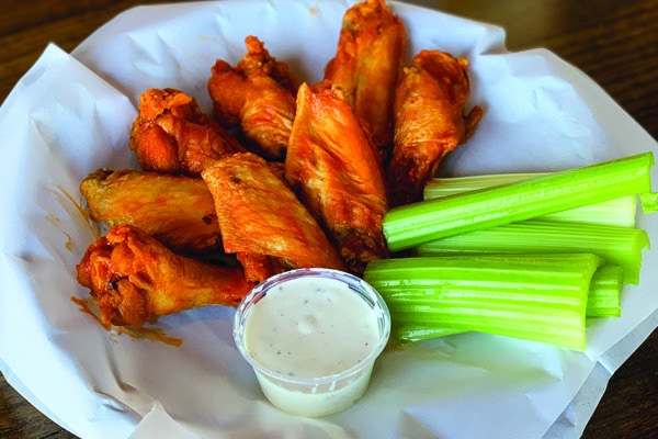 Buffalo-Wings-Pub-Food