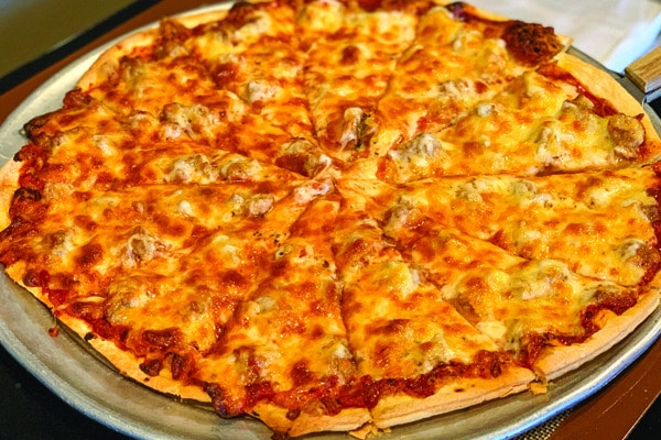 Danny Z S Grub Pub Dante S House Of Pizza Northwest Indiana Bar Grill